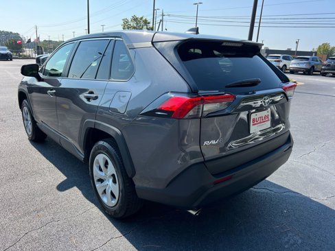 Used 2024 Toyota RAV4 LE image 8