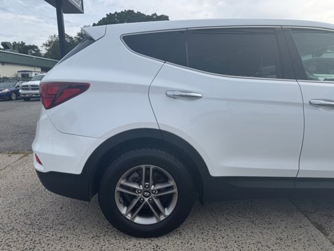 Used 2018 Hyundai Santa Fe Sport image 12