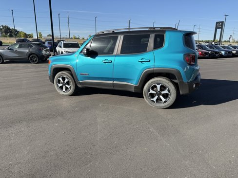 Used 2020 Jeep Renegade Trailhawk w/ Cold Weather Group image 5