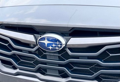 Used 2024 Subaru Crosstrek 2.0i Premium image 3