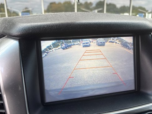 Used 2016 Chevrolet Suburban LS image 20