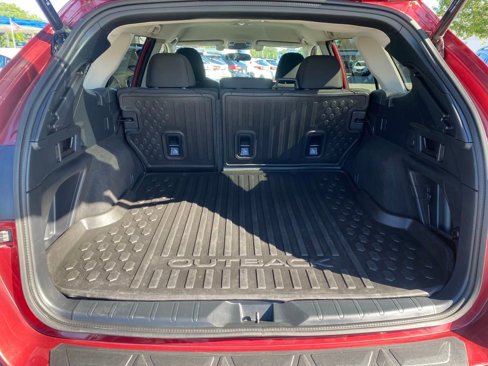 Used 2022 Subaru Outback Premium image 26