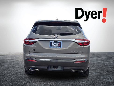 Used 2018 Buick Enclave Avenir w/ Avenir Technology Package image 5