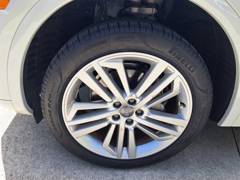 Used 2019 Audi Q5 2.0T Premium Plus w/ Premium Plus Package image 18