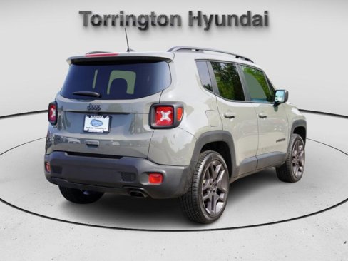 Used 2021 Jeep Renegade Latitude image 7