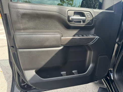 Used 2019 Chevrolet Silverado 1500 LTZ w/ LTZ Plus Package image 30
