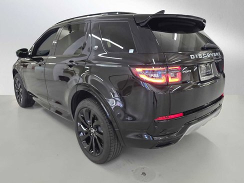 Certified 2025 Land Rover Discovery Sport S image 5