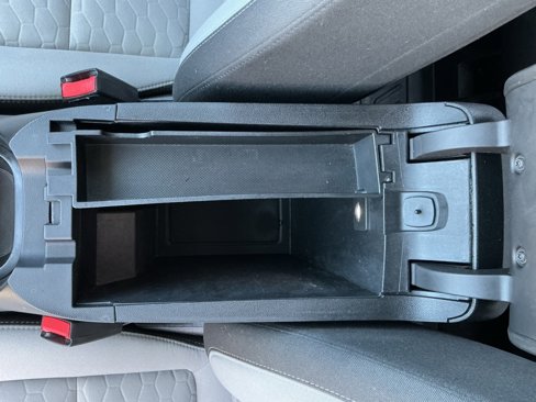 Used 2020 Chevrolet Equinox LT w/ Driver Convenience Package image 59