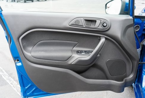 Used 2018 Ford Fiesta SE image 16