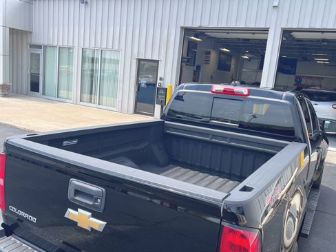Used 2019 Chevrolet Colorado LT w/ LT Convenience Package image 9