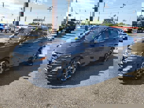 Used 2023 Chevrolet Malibu LT image 2