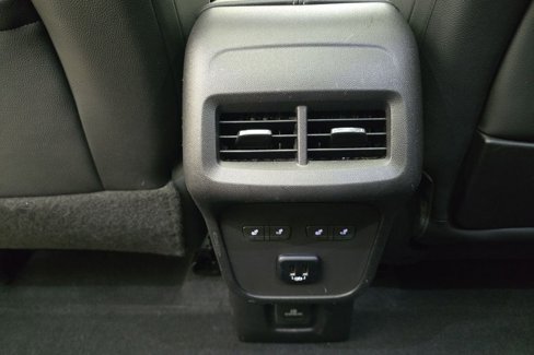 Used 2018 GMC Terrain Denali w/ Advanced Safety Package image 25