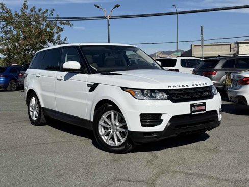 Used 2017 Land Rover Range Rover Sport SE image 1
