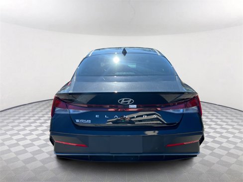 New 2025 Hyundai Elantra Sport w/ Cargo Package image 6