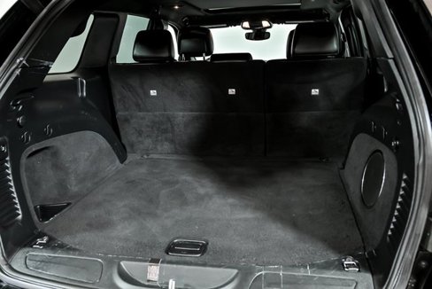 Used 2020 Jeep Grand Cherokee Limited w/ Luxury Group II image 8
