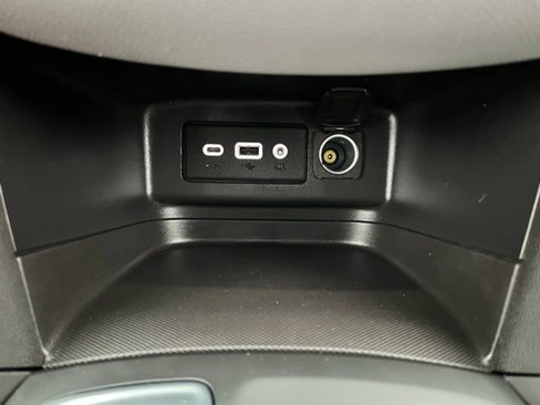 Used 2022 Chevrolet Equinox LS w/ LS Convenience Package image 32