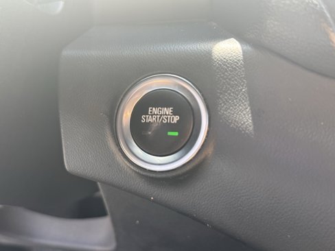 Used 2021 GMC Terrain SLT image 22