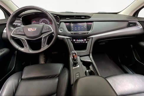 Used 2017 Cadillac XT5 Luxury image 7