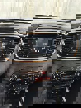 Used 2019 Kia Sorento S image 22