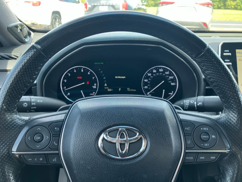 Used 2019 Toyota Avalon Touring image 17