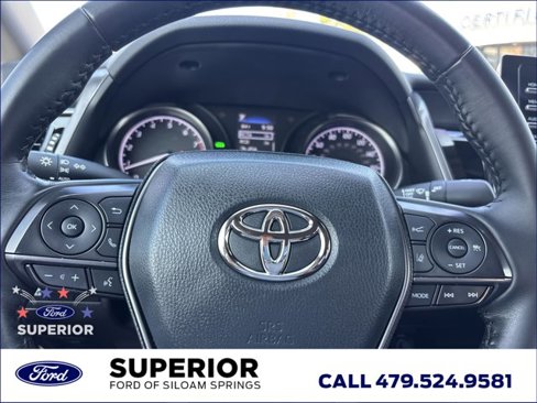 Used 2022 Toyota Camry SE image 21
