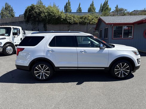 Used 2016 Ford Explorer Platinum image 6
