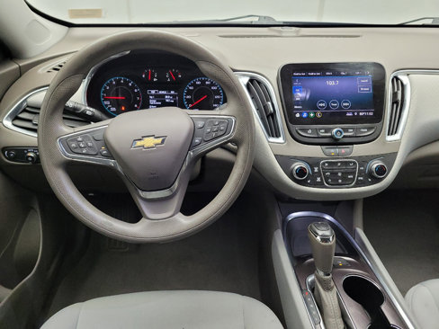 Used 2020 Chevrolet Malibu LT image 22
