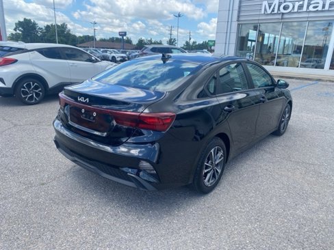 Used 2024 Kia Forte LXS image 6