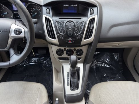 Used 2014 Ford Focus SE image 18