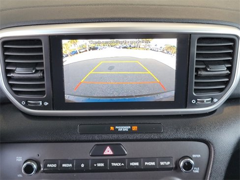 Certified 2022 Kia Sportage LX image 22