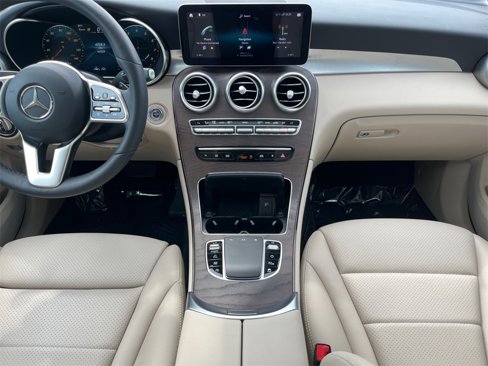 Used 2020 Mercedes-Benz GLC 300 4MATIC Coupe image 11