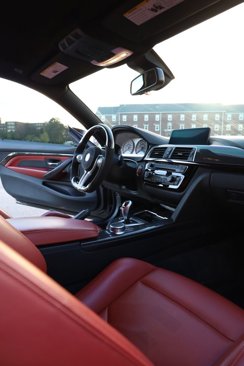 Used 2020 BMW M4 Coupe w/ Competition Package image 35