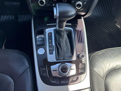 Used 2016 Audi A4 2.0T Premium image 14