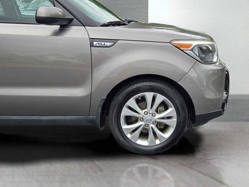 Used 2016 Kia Soul + w/ Audio Package image 11