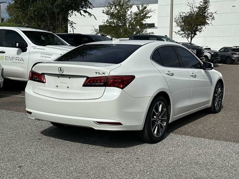 Used 2017 Acura TLX V6 image 6