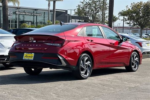 Certified 2025 Hyundai Elantra Sport image 4