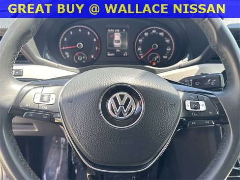 Used 2022 Volkswagen Passat 2.0T SE image 18