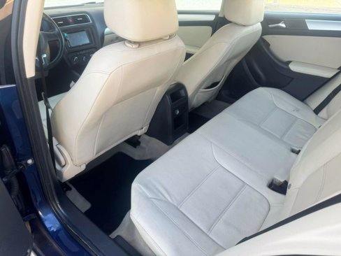 Used 2011 Volkswagen Jetta TDI image 20