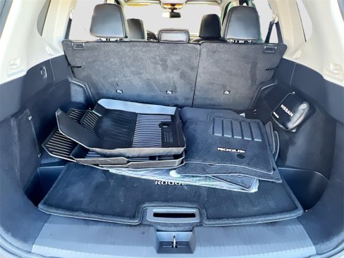 Used 2022 Nissan Rogue SL image 26