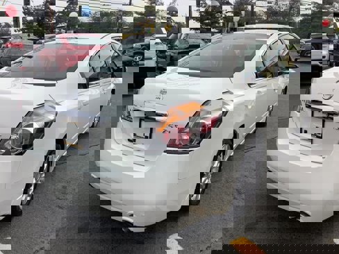 Used 2010 Nissan Altima 2.5 SL w/ SL Pkg image 7