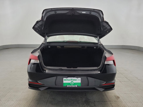 Used 2023 Hyundai Elantra SEL image 29