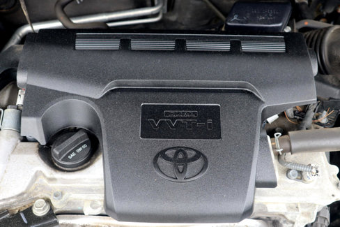 Used 2015 Toyota Camry LE image 32