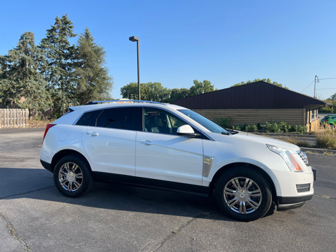 Used 2015 Cadillac SRX Luxury image 10