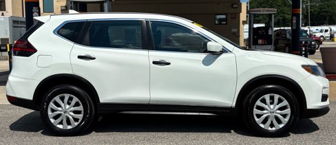 Used 2019 Nissan Rogue S image 7