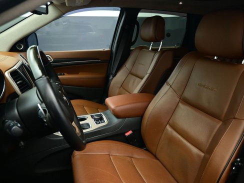 Used 2016 Jeep Grand Cherokee Summit w/ Platinum Series Group image 16