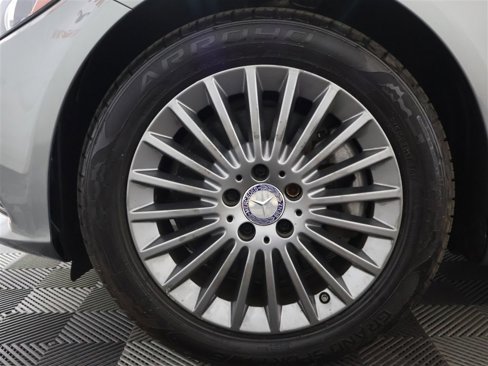 Used 2015 Mercedes-Benz C 300 4MATIC Sedan image 30