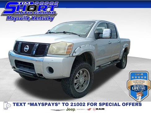 Used 2005 Nissan Titan LE w/ (U01) Nissan Navigation Pkg image 1