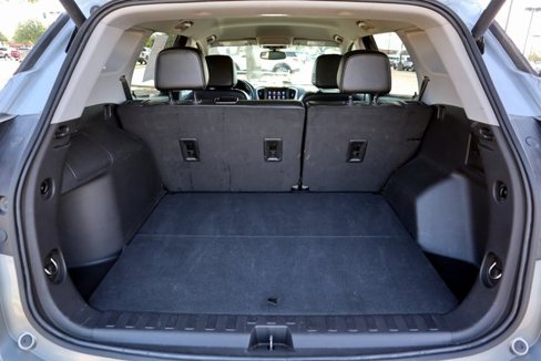 Used 2024 GMC Terrain SLT image 24