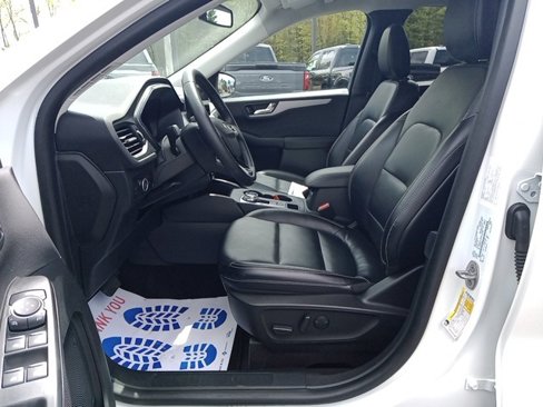 Certified 2023 Ford Escape Platinum image 25