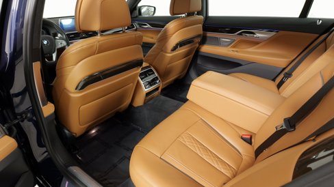 Used 2020 BMW 740i xDrive w/ Interior Design Package image 37